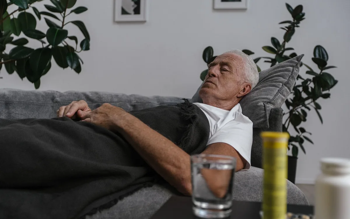 Penis Eğriliği Ameliyatı Sonrası İyileşme: İlk Haftalar, Cinsel Hayata Dönüş ve Takip